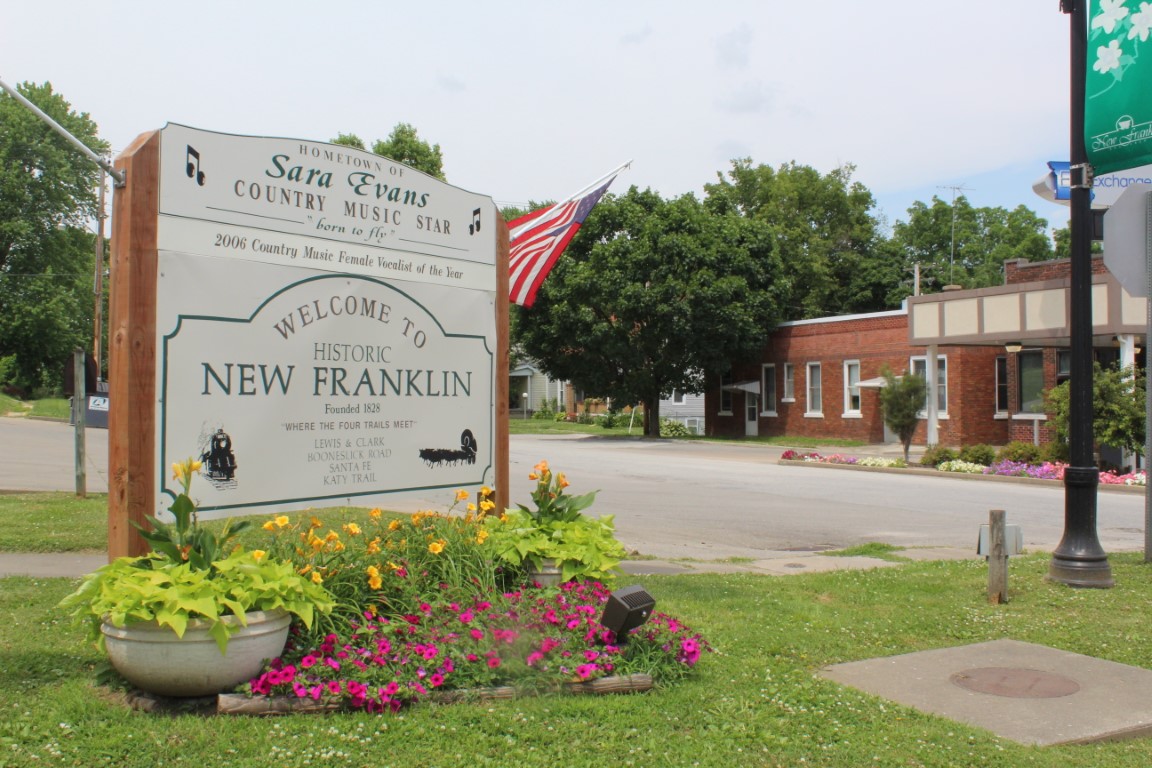 New Franklin, Missouri Sign